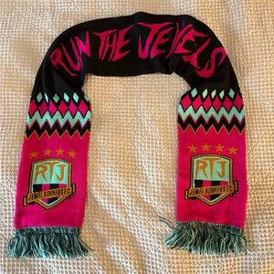 Run the Jewels Soccer Scarf - Black and Pink